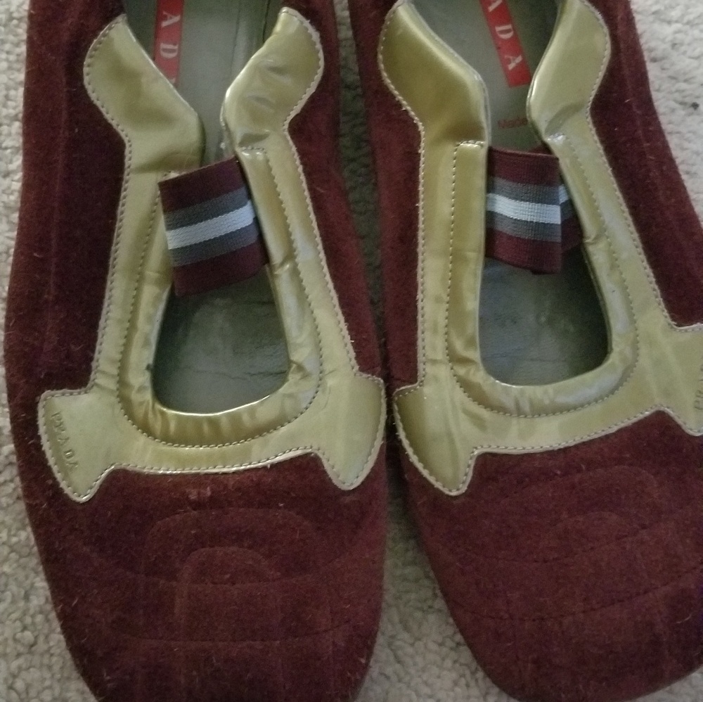 PRADA SLIP ON SHOE